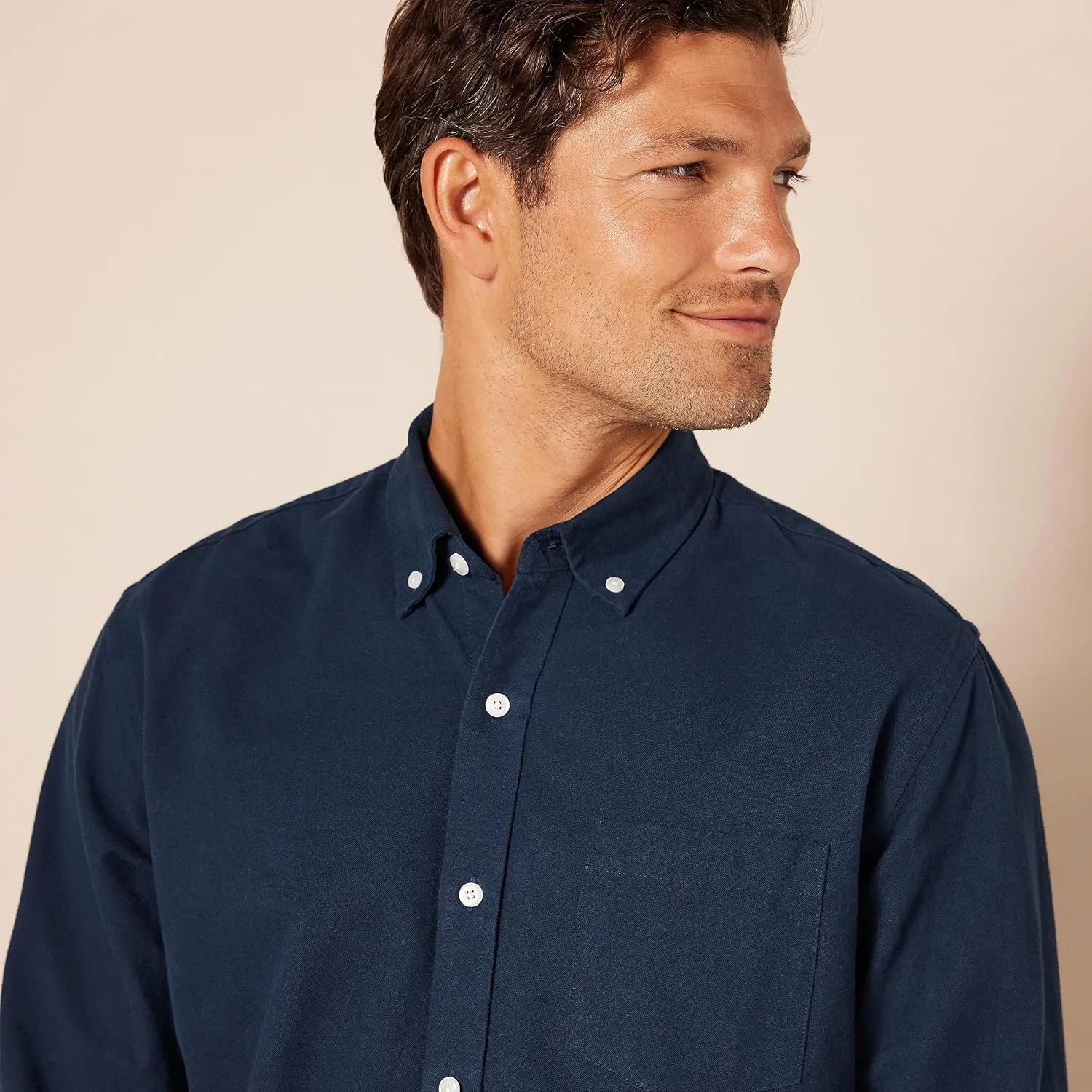Amazon Essentials Men's Long Sleeve Shirts Casual - Regular-Fit Pocket Oxford