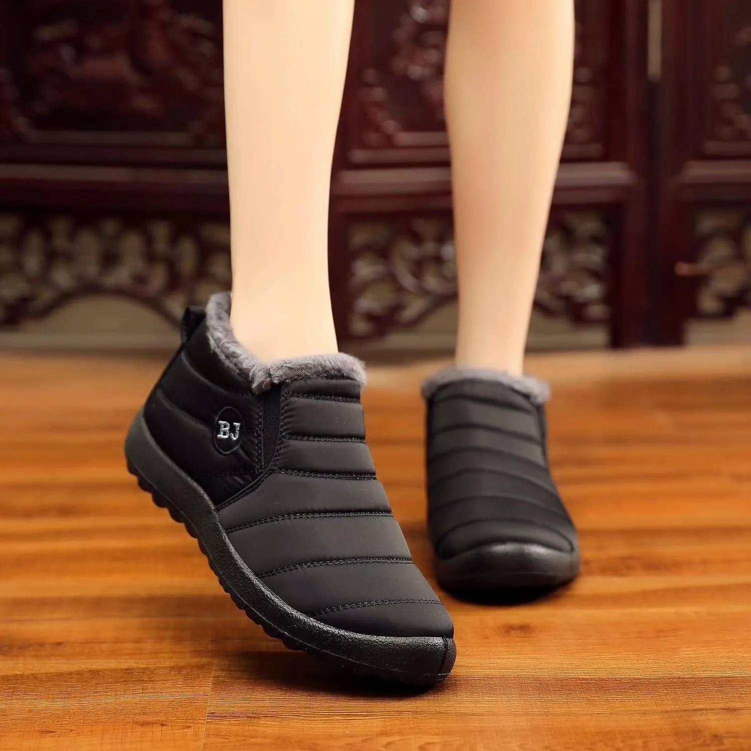 Boojoy Winter Boots, Winter Warm Anti-slip Ankle Booties, Waterproof Slip on Outdoor Fur Lined Snow Shoes for Womens