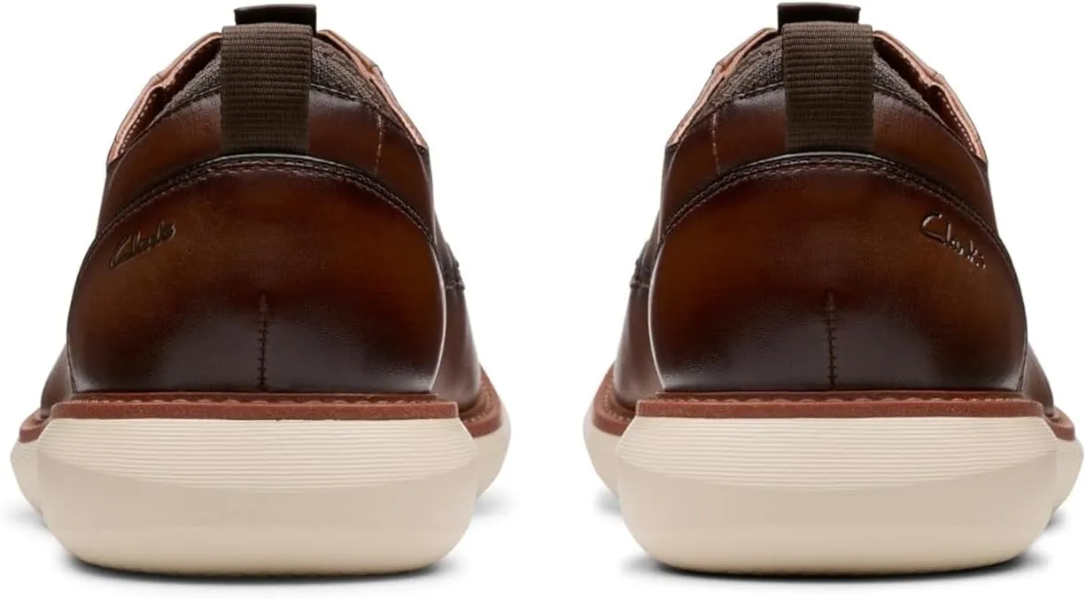 Clarks Men's Brantin Plain Oxford