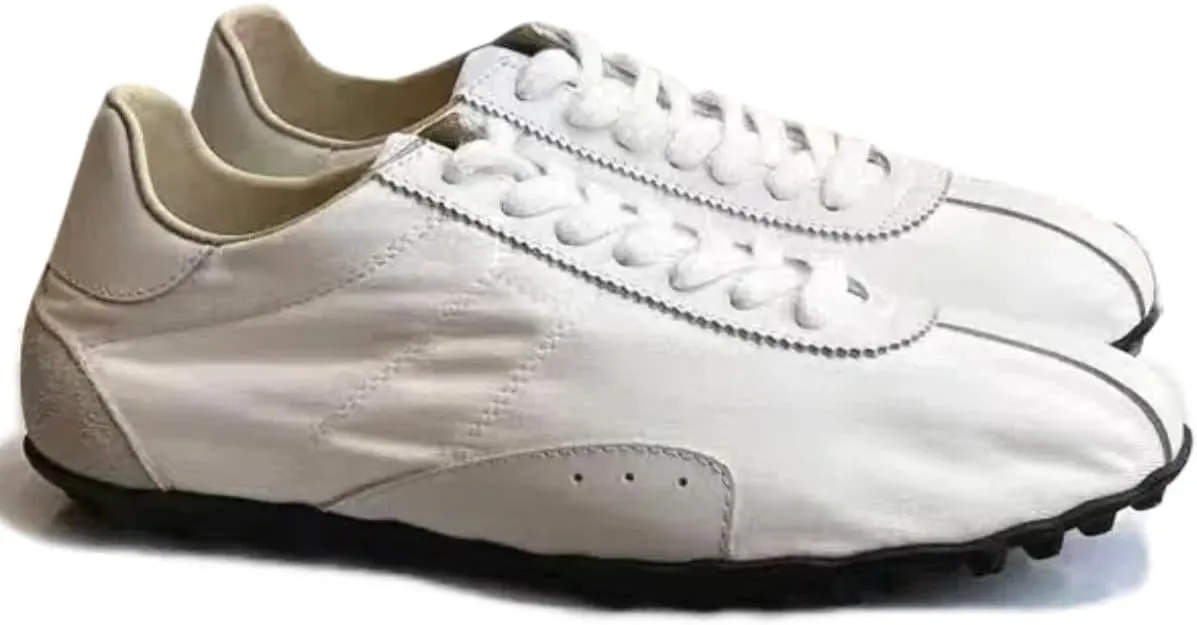 Classic Lace-up White Sneakers for Women Soft-Soled and Soft-surfaced Genuine Leather Flats Shoes Sporty Light Activities Casual Wear Office Work