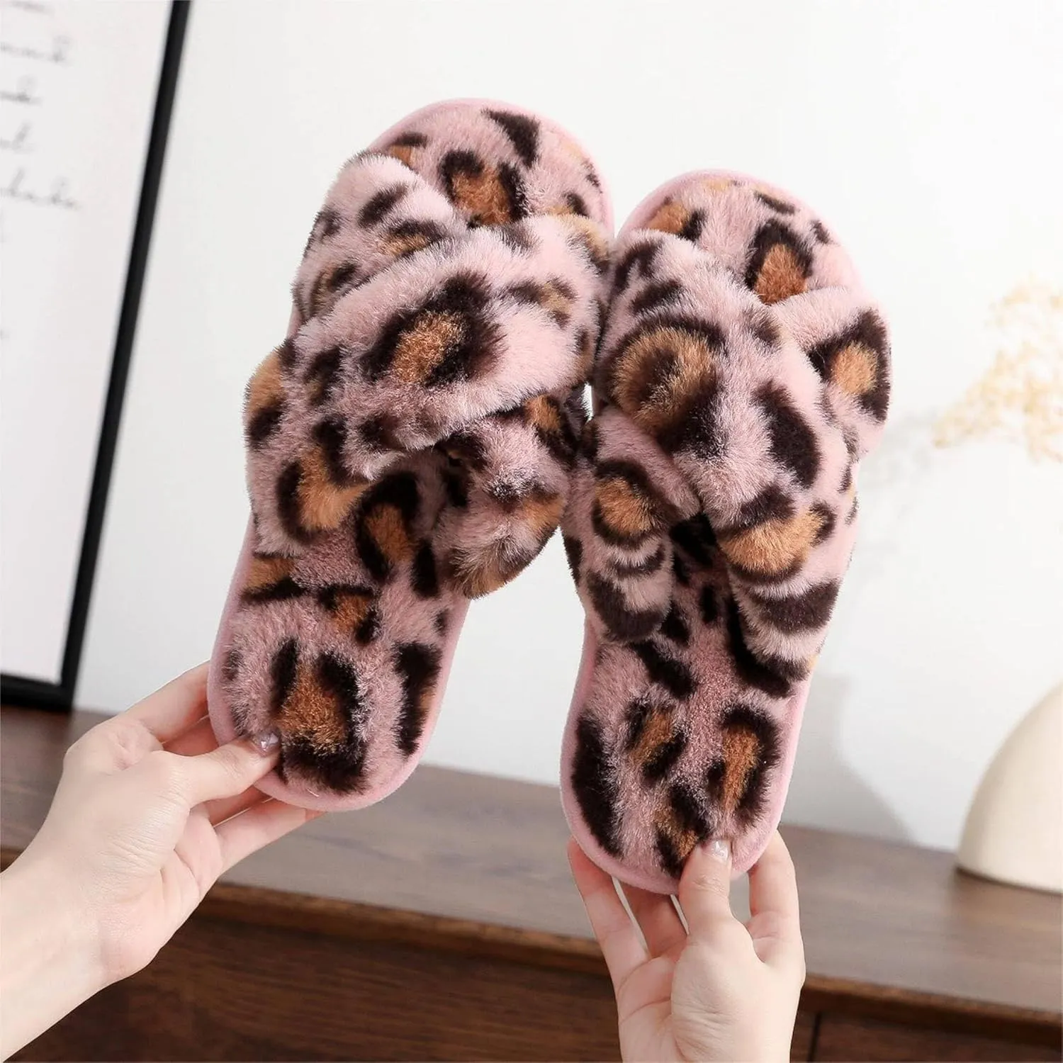Crazy Lady Women's Fuzzy Fluffy Furry Fur Slippers Flip Flop Open Toe Cozy House Memory Foam Sandals Slides Soft Flat Comfy Anti-Slip Spa Indoor Outdoor Slip on