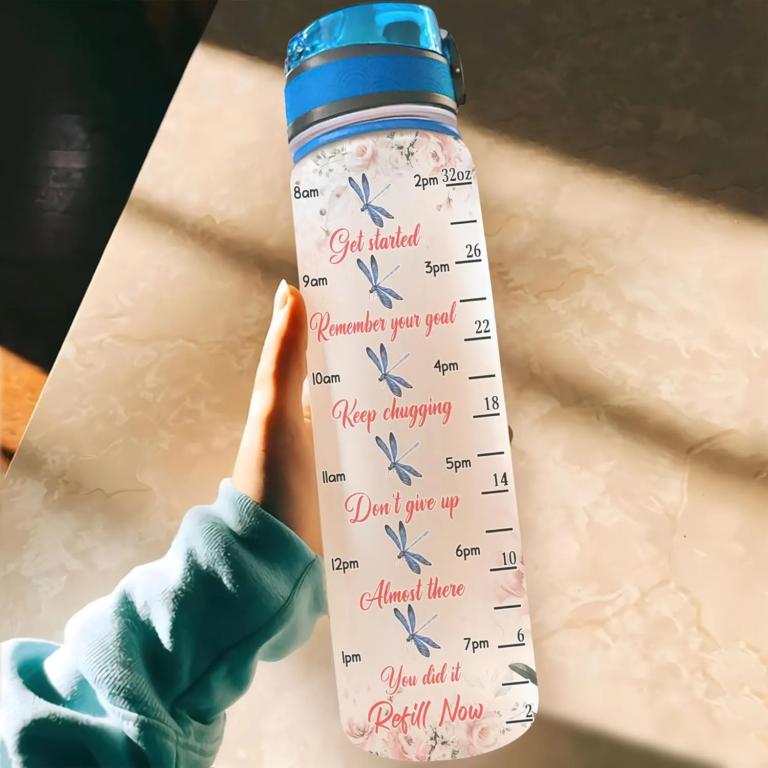 Hyturtle Personalized Dragonfly Water Bottle - 32oz Motivational Water Bottle with Leak-Proof Lid, Time Marker - Custom Name Gift With Initial For Women, Dragonfly Lovers On Birthday Christmas