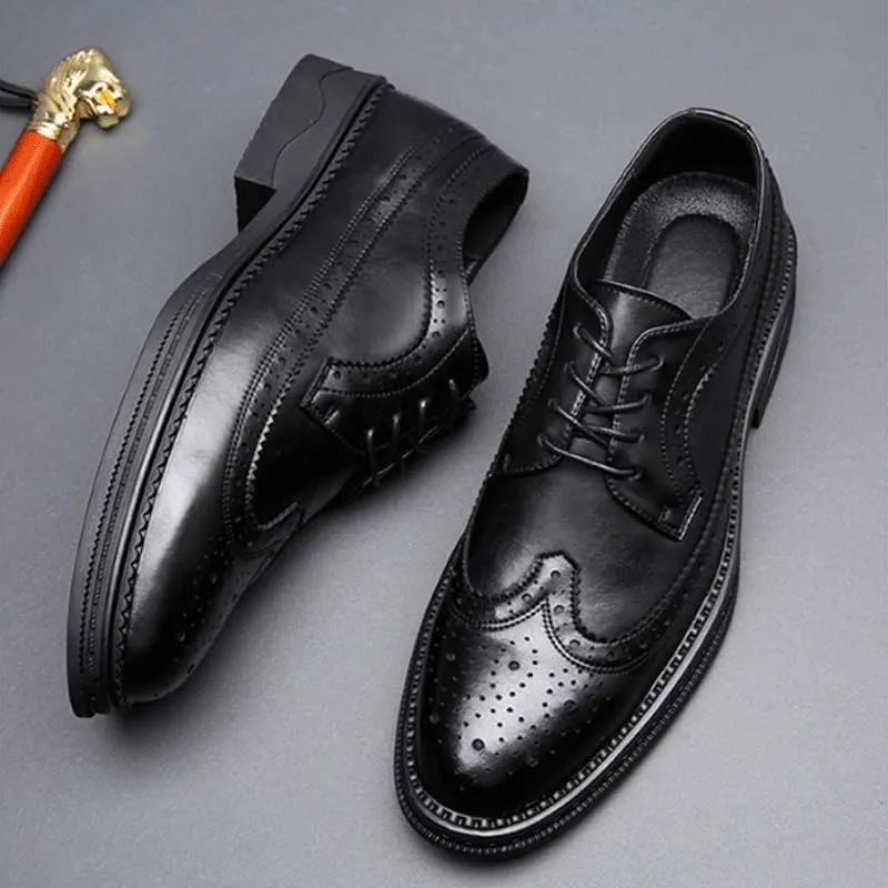 Men's Breathable Leather Wingtip Brogue Oxfords Fashion Classic Carved Lace Up Leather Low Heels Dress Shoes Genuine Cowhide Leather