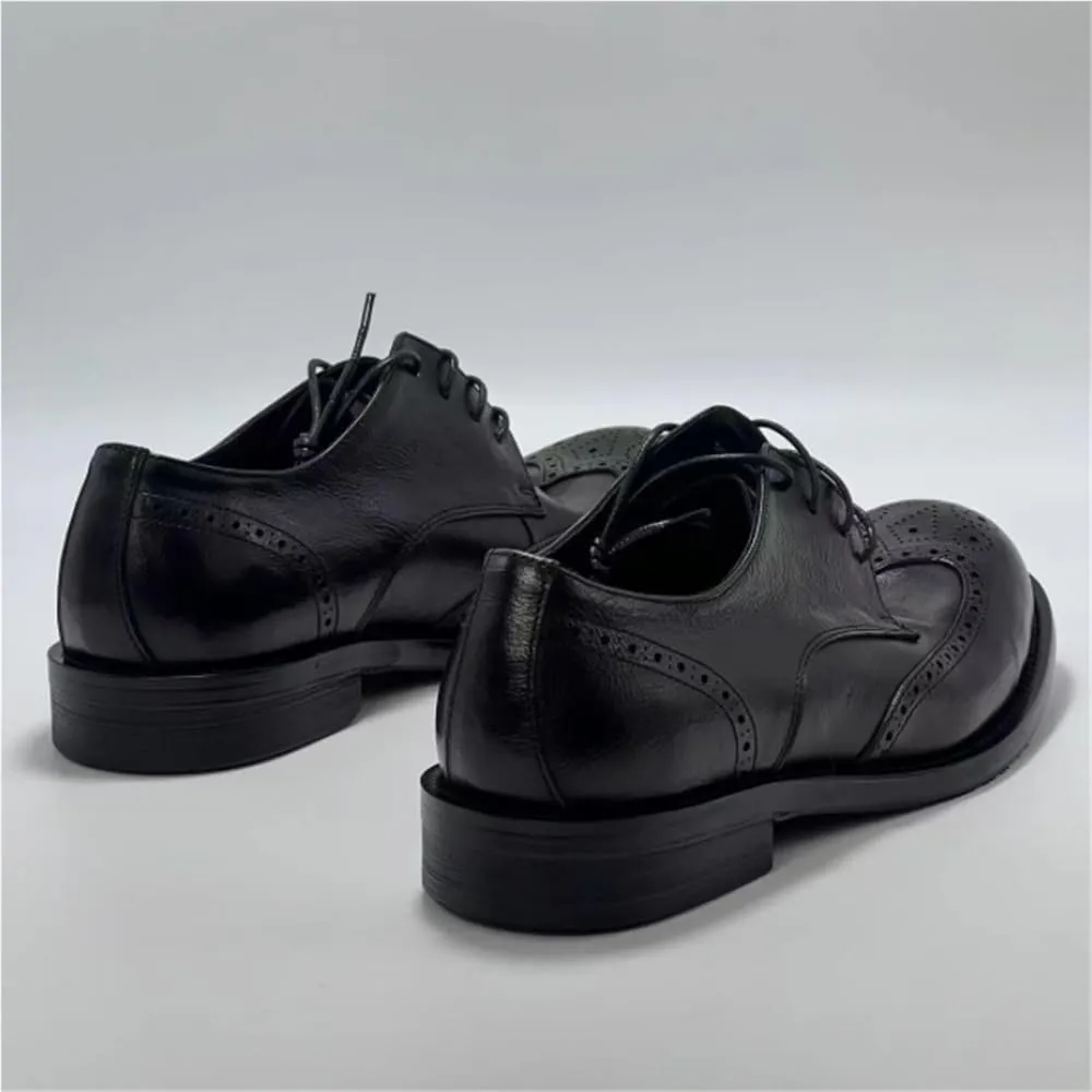 Men's Patent Leather Lace Up Brogue Shoes Slip Resistant Low Top Classic Oxford Comfortable Fashion Dress Shoes