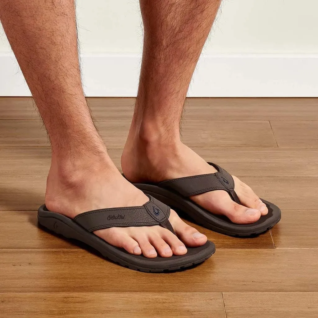 OLUKAI Ohana Men's Beach Sandals, Water Resistant Flip Flops, Arch Support & Comfort Fit, Lightweight & Durable, Enhanced Grip & Traction