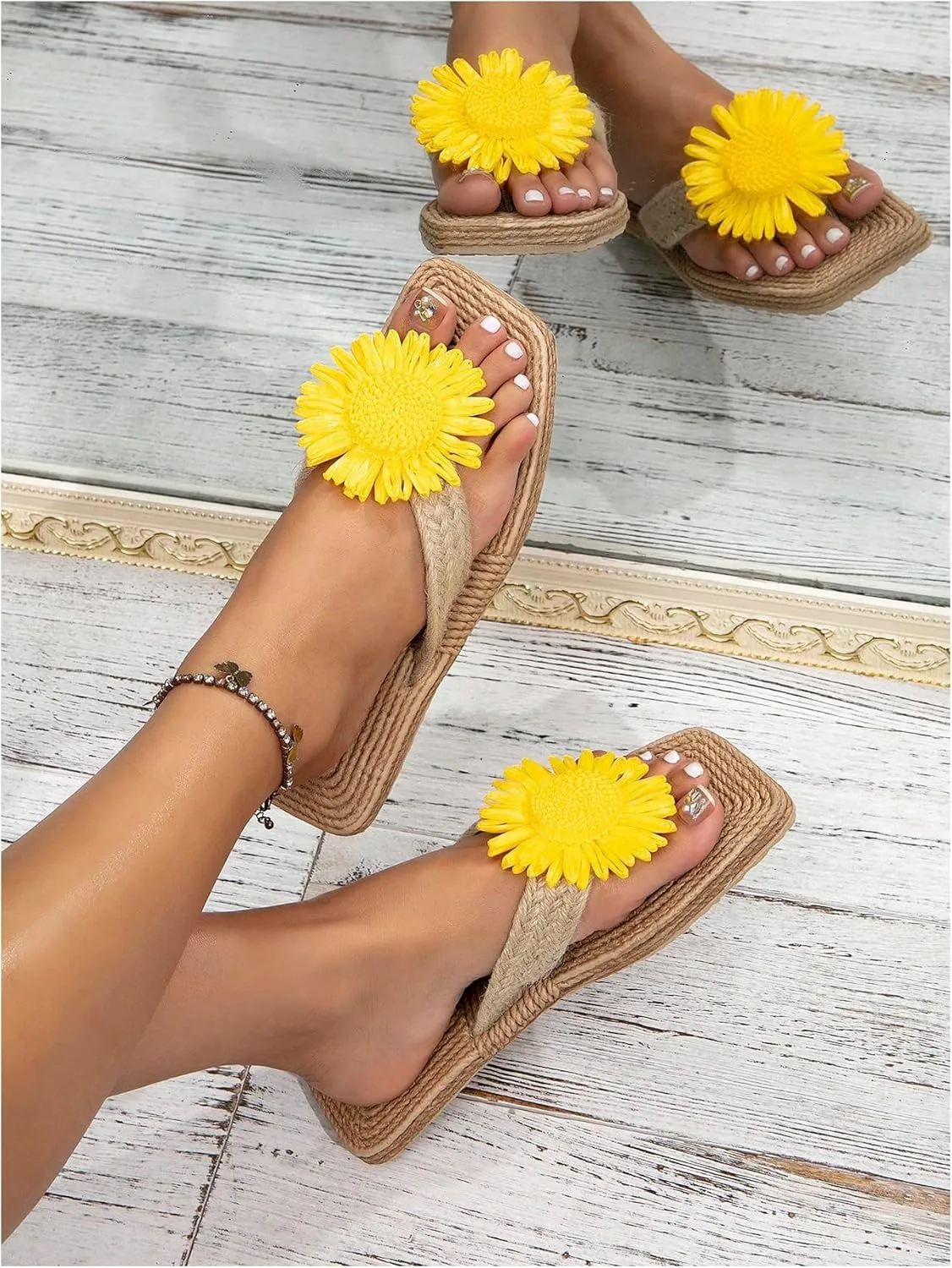 OYOANGLE Women's Boho Floral Decor Straw Flip Flop Sandals Square Open Toe Slide Sandal Slippers