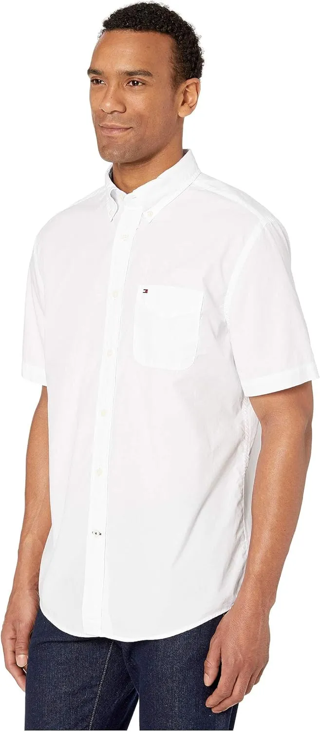 Tommy Hilfiger Men's Short Sleeve Casual Button Down Shirt in Classic Fit