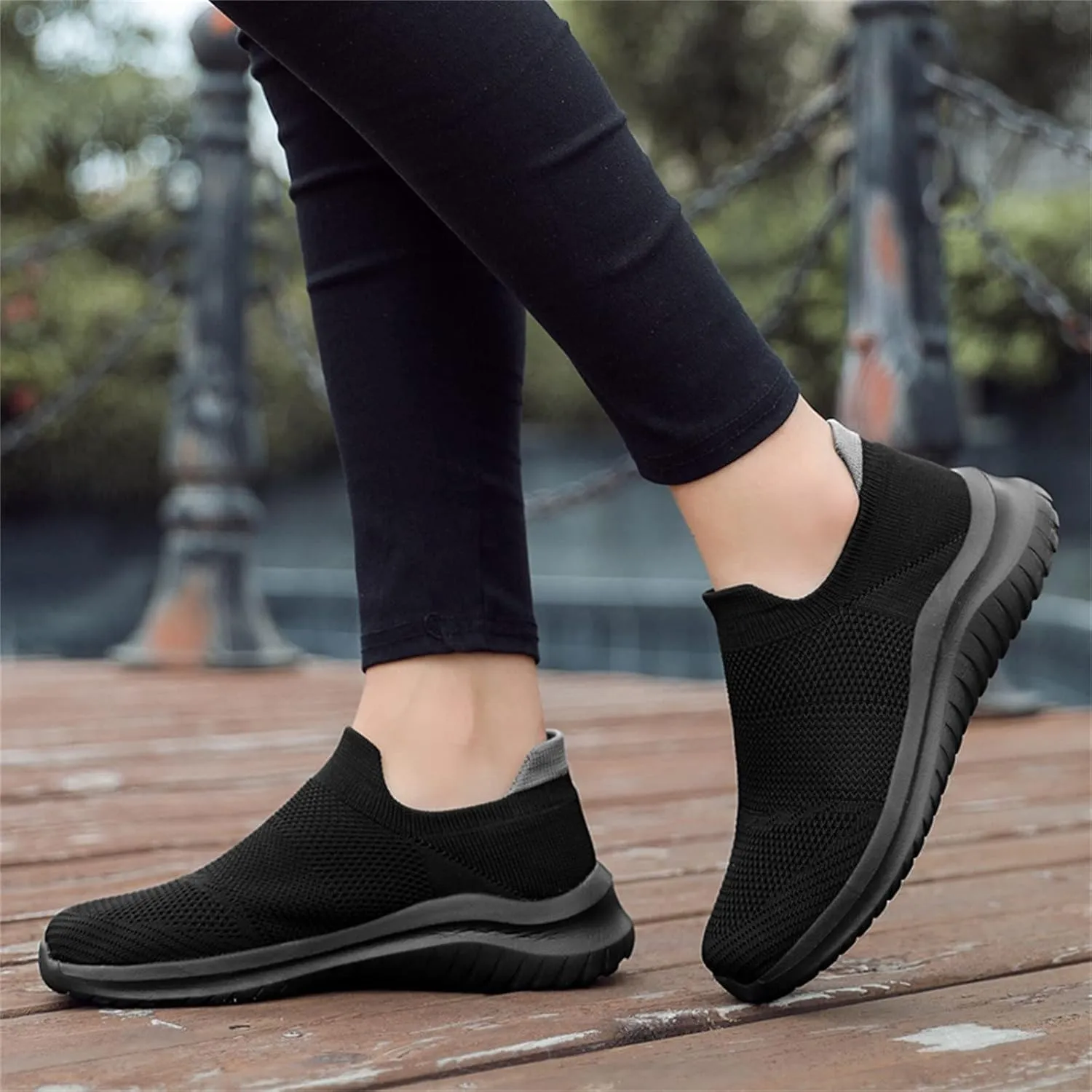 Women's Athletic Walking Shoes Slip On Casual Mesh Non Slip Work Shoes Women Arch Support Casual Dress Shoes White Sneakers Steel Toe Tennis Shoe Trainers Shoe