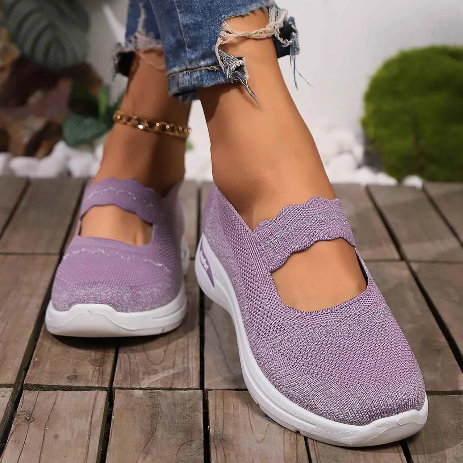 Women's Casual Slip On Shoes Breathable Lightweight Low Heel Sneakers Comfort Womens Casual Flat Sandals