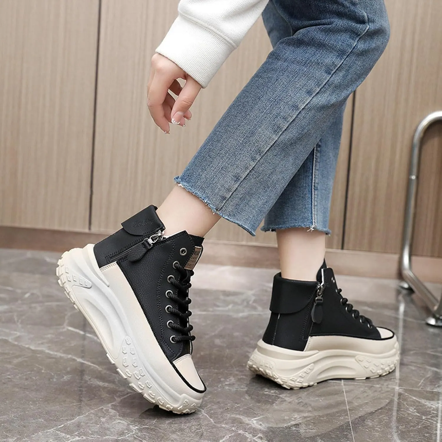Women's Thick Sole Fashionable Round Toe Casual Shoes Women's Air 1 Crater Casual Shoes Height Increasing Lady Flip Flop