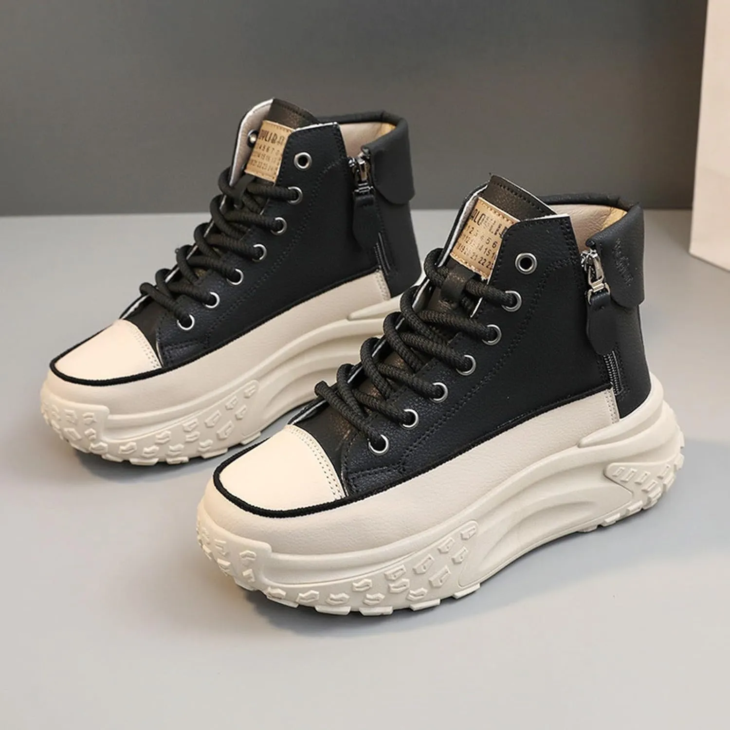Women's Thick Sole Fashionable Round Toe Casual Shoes Women's Air 1 Crater Casual Shoes Height Increasing Lady Flip Flop